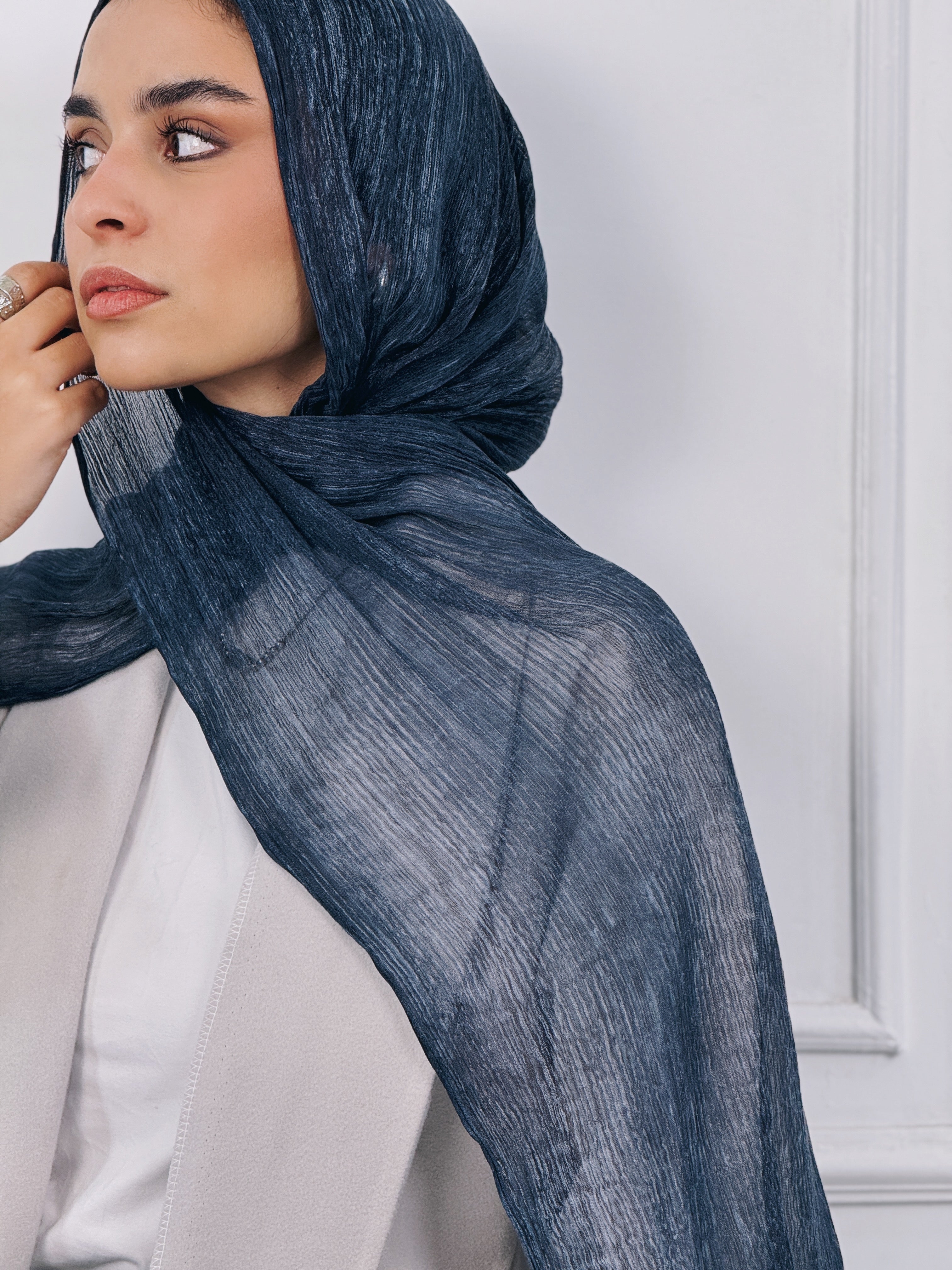 Navy Blue - Airy chiffon